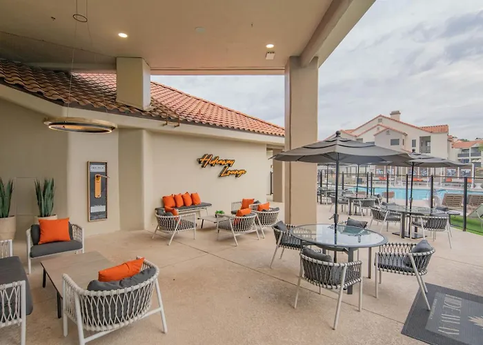Appartement Sleeps 8 Luxury Multi-family Game Sanctuary