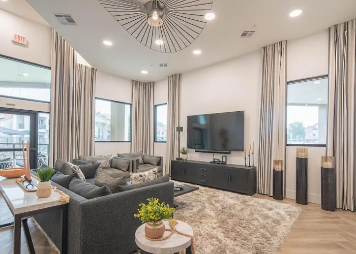Appartement Sleeps 8 Luxury Multi-family Game Sanctuary *